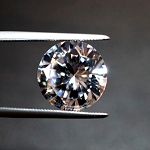 ダイヤモンドの品質は4Cで細かく分類
